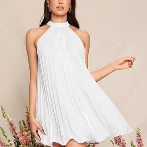 Pleated Mini Dress white